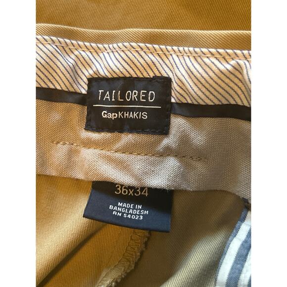 GUC Gap Men's Khaki Tan Casual Pants Flat Front Pockets Straight Fit Size 36x34 - Picture 3 of 7